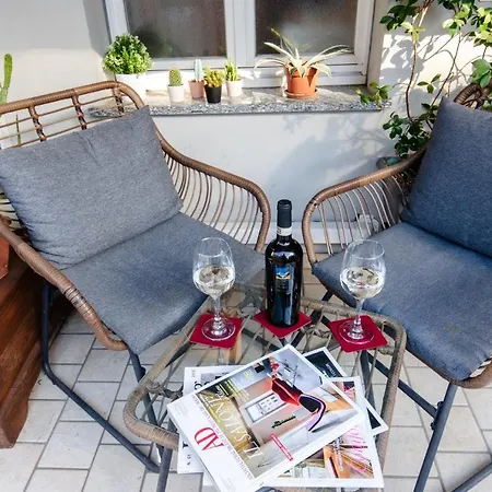 Lägenhet Vivimihome - Bilo A 5 Minuti Da San Siro Con Garage Milano