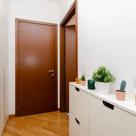 Lägenhet Vivimihome - Bilo A 5 Minuti Da San Siro Con Garage Milano